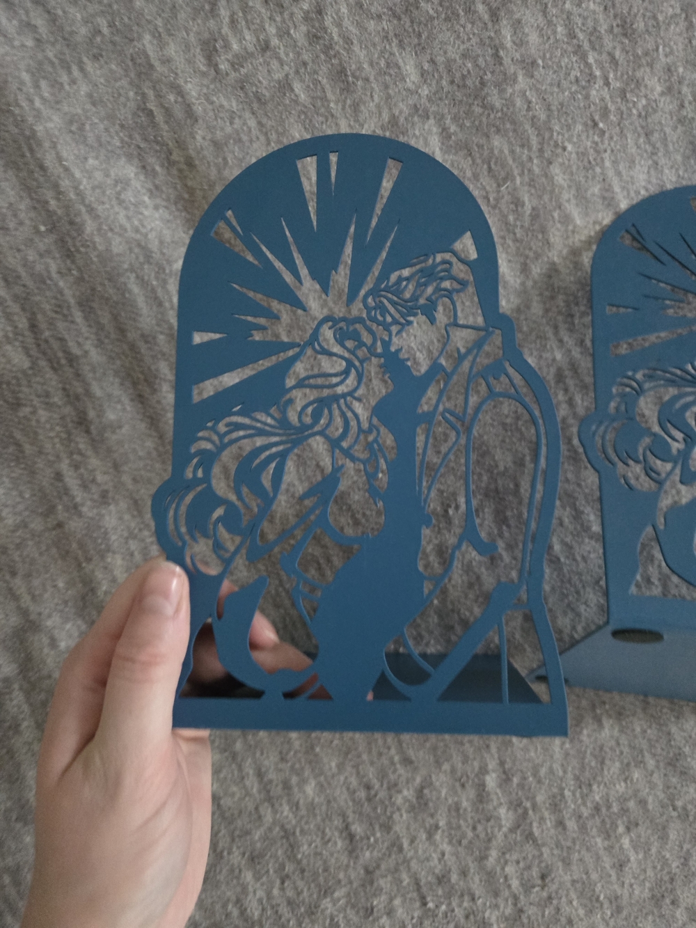 Shatter Me Inspired Metal Bookends